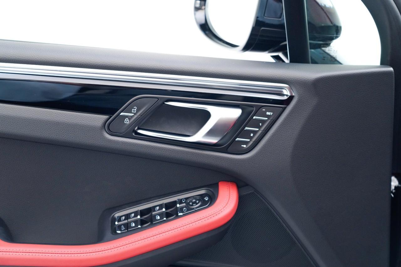 2026 Porsche Macan Pompano Beach FL