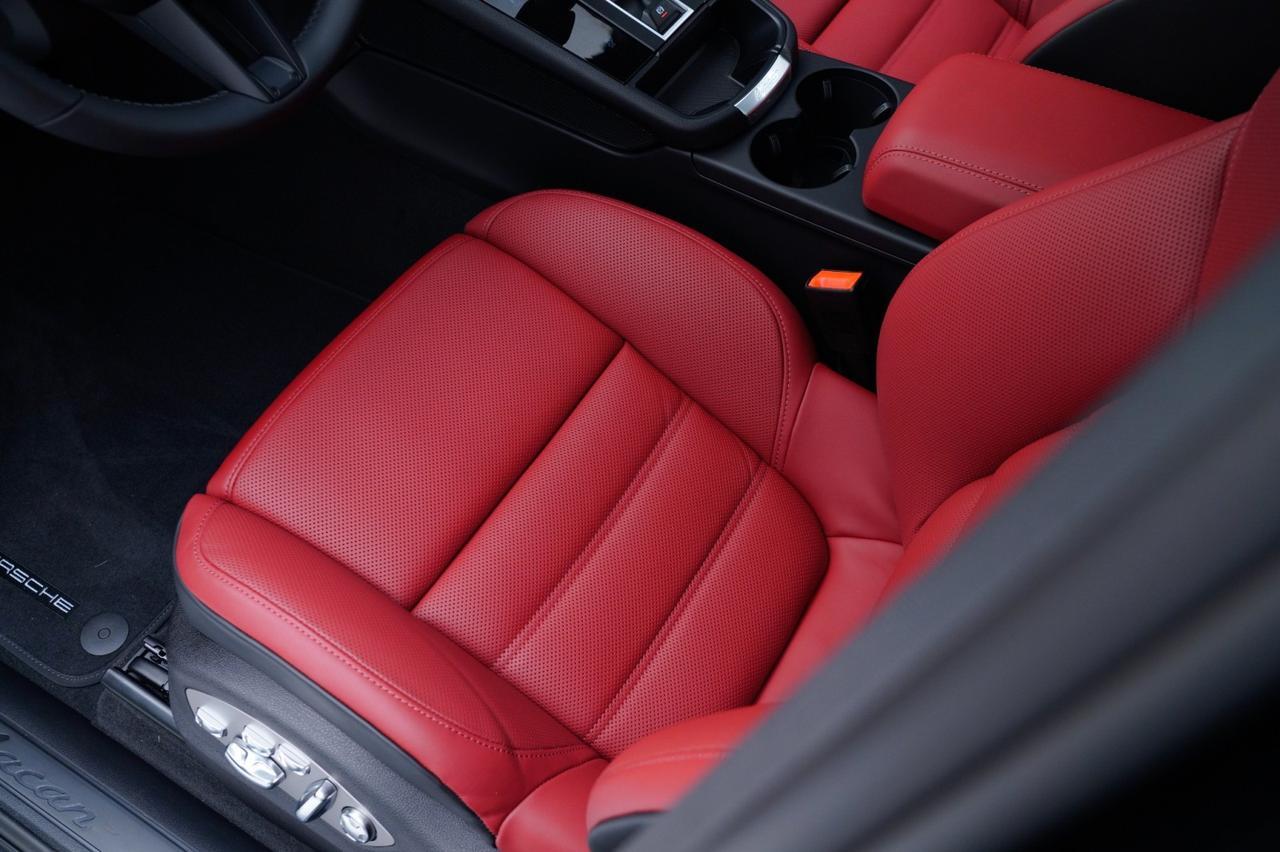 2026 Porsche Macan Pompano Beach FL