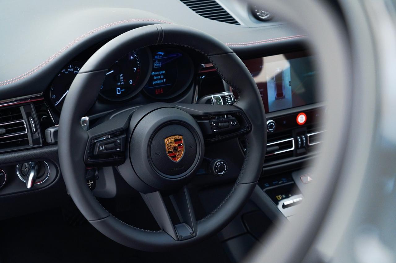 2026 Porsche Macan Pompano Beach FL