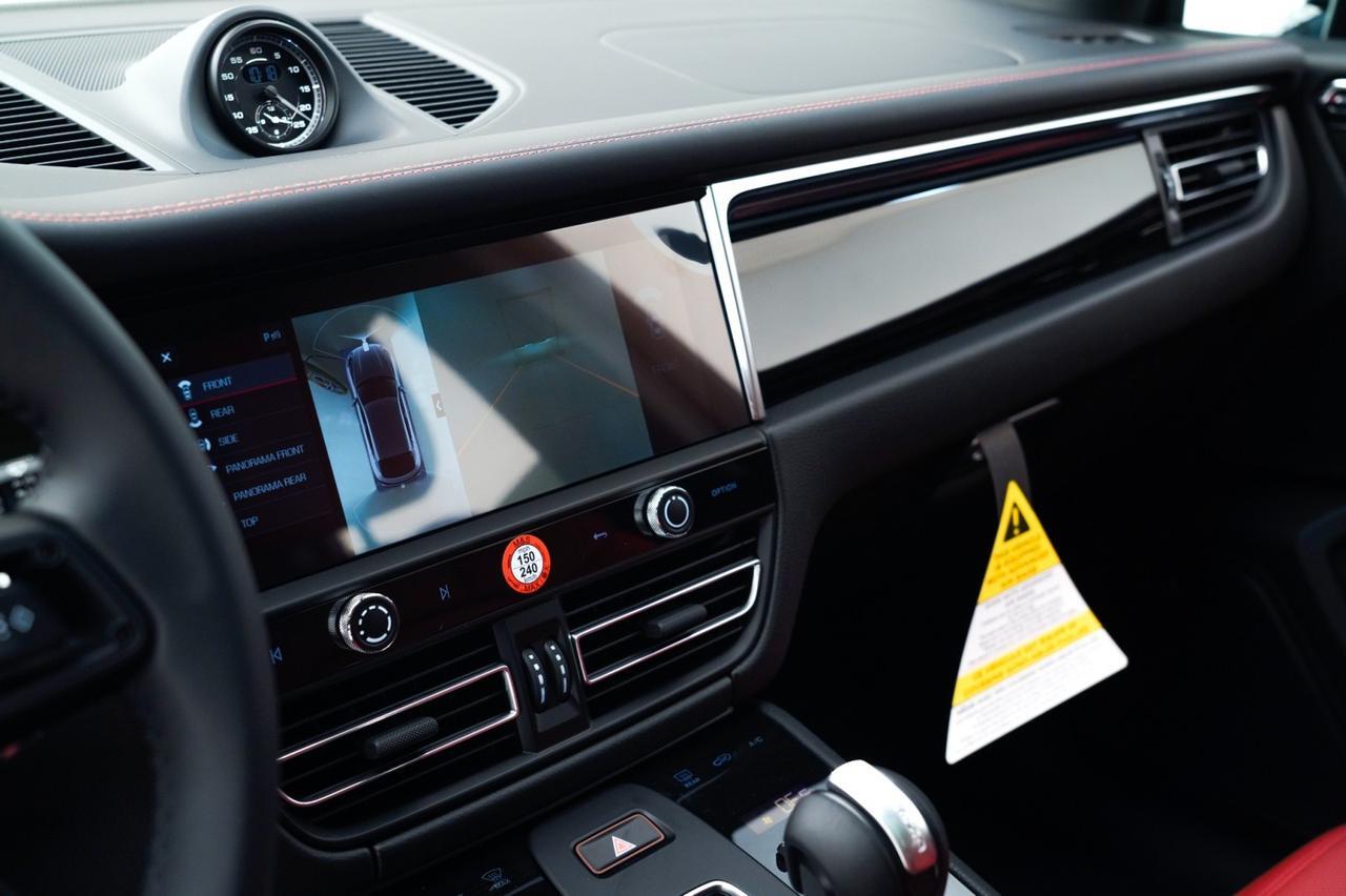 2026 Porsche Macan Pompano Beach FL