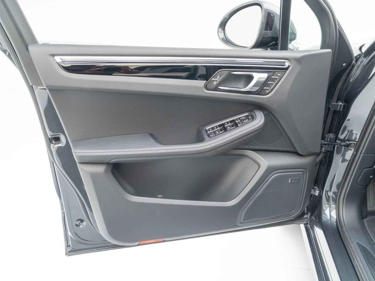 2026 Porsche Macan Pompano Beach FL