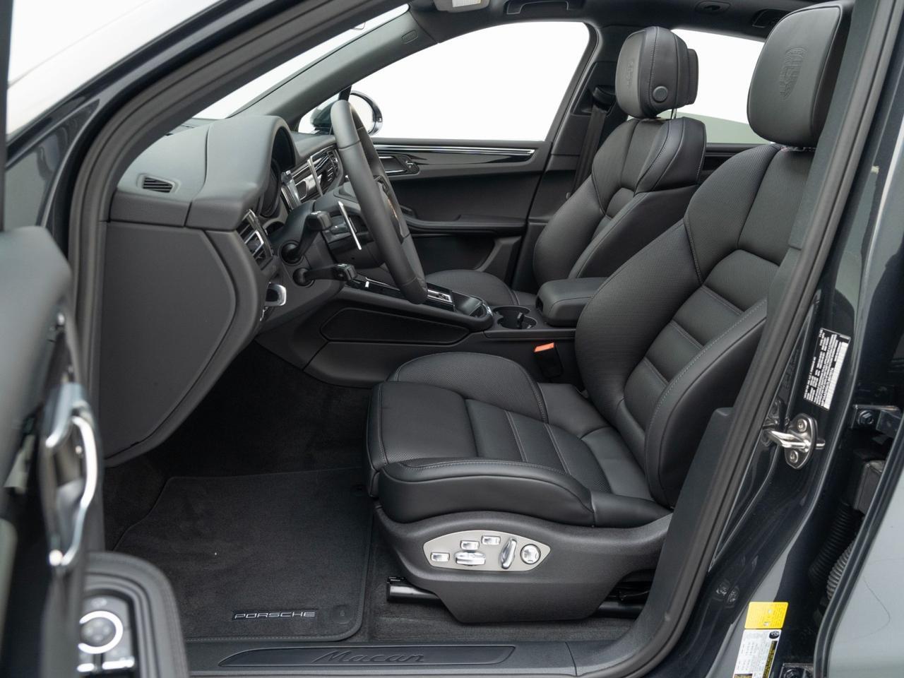 2026 Porsche Macan Pompano Beach FL
