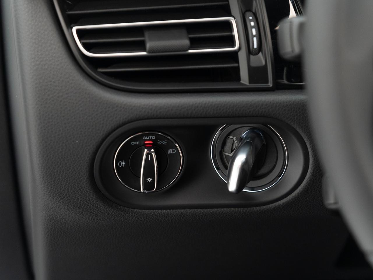 2026 Porsche Macan Pompano Beach FL