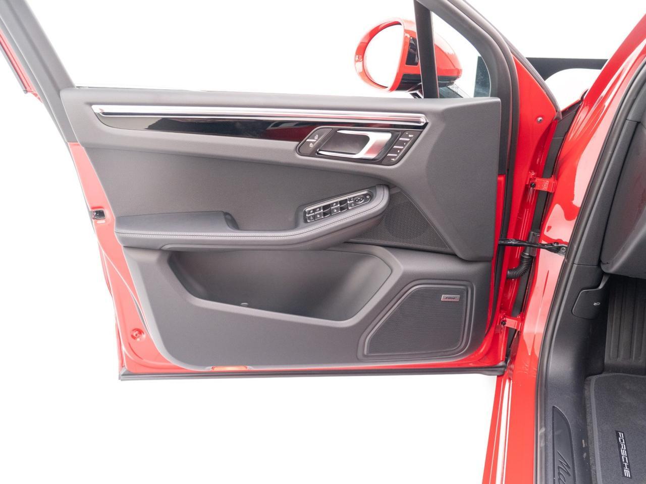 2026 Porsche Macan Pompano Beach FL