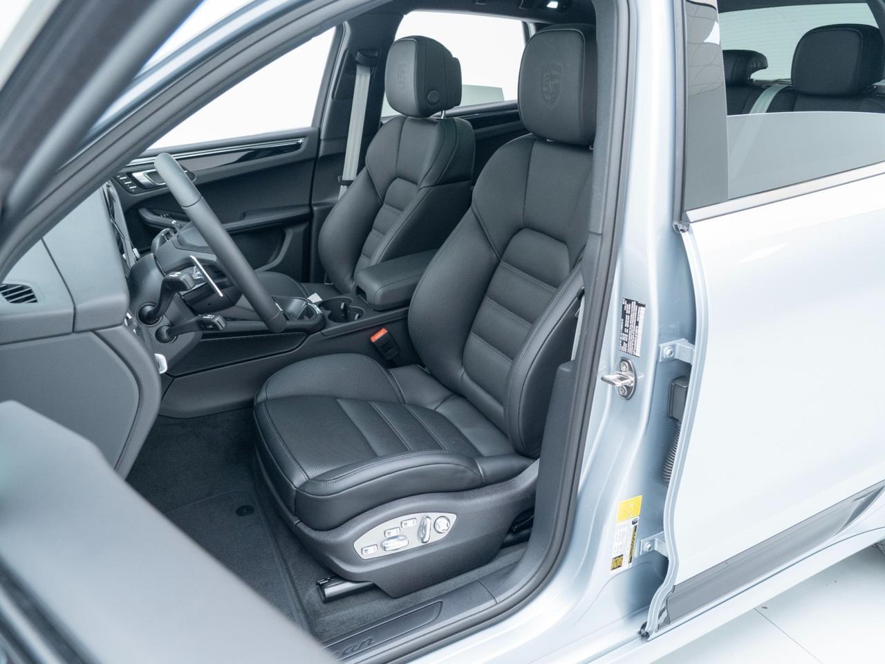 2026 Porsche Macan Pompano Beach FL