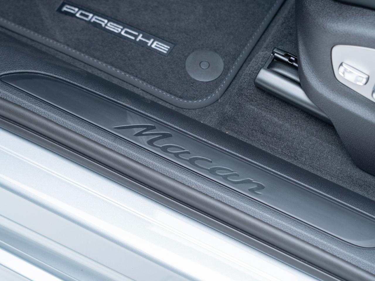 2026 Porsche Macan Pompano Beach FL