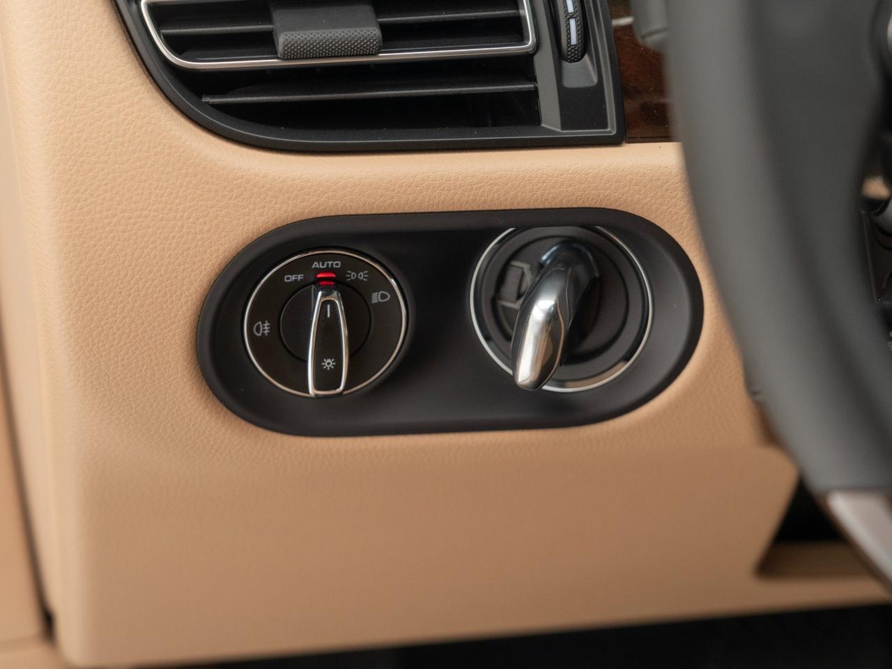 2026 Porsche Macan Pompano Beach FL