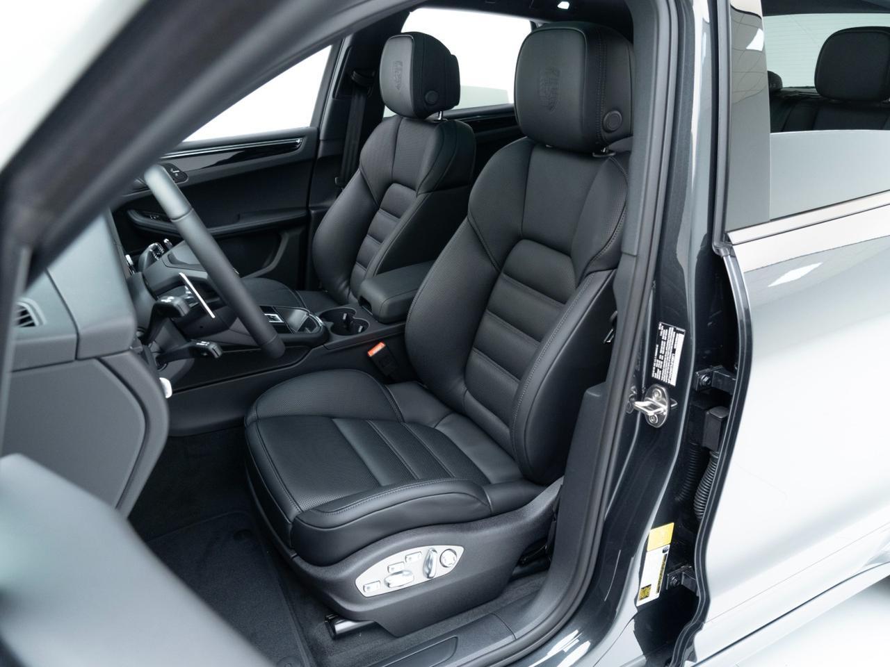 2026 Porsche Macan Pompano Beach FL