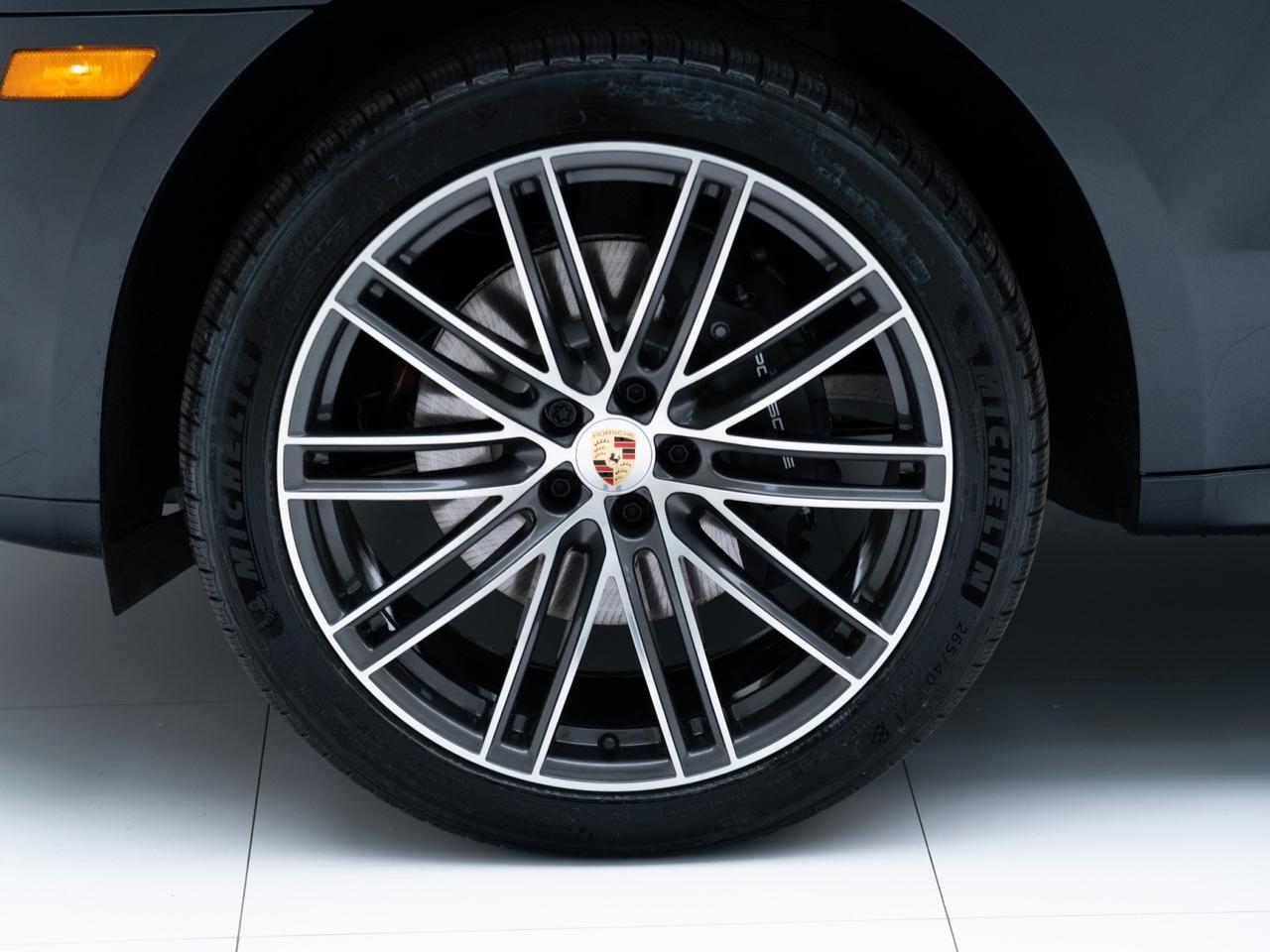 2026 Porsche Macan Pompano Beach FL