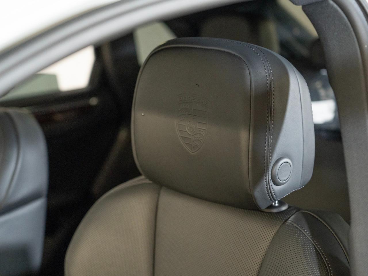 2026 Porsche Macan Pompano Beach FL