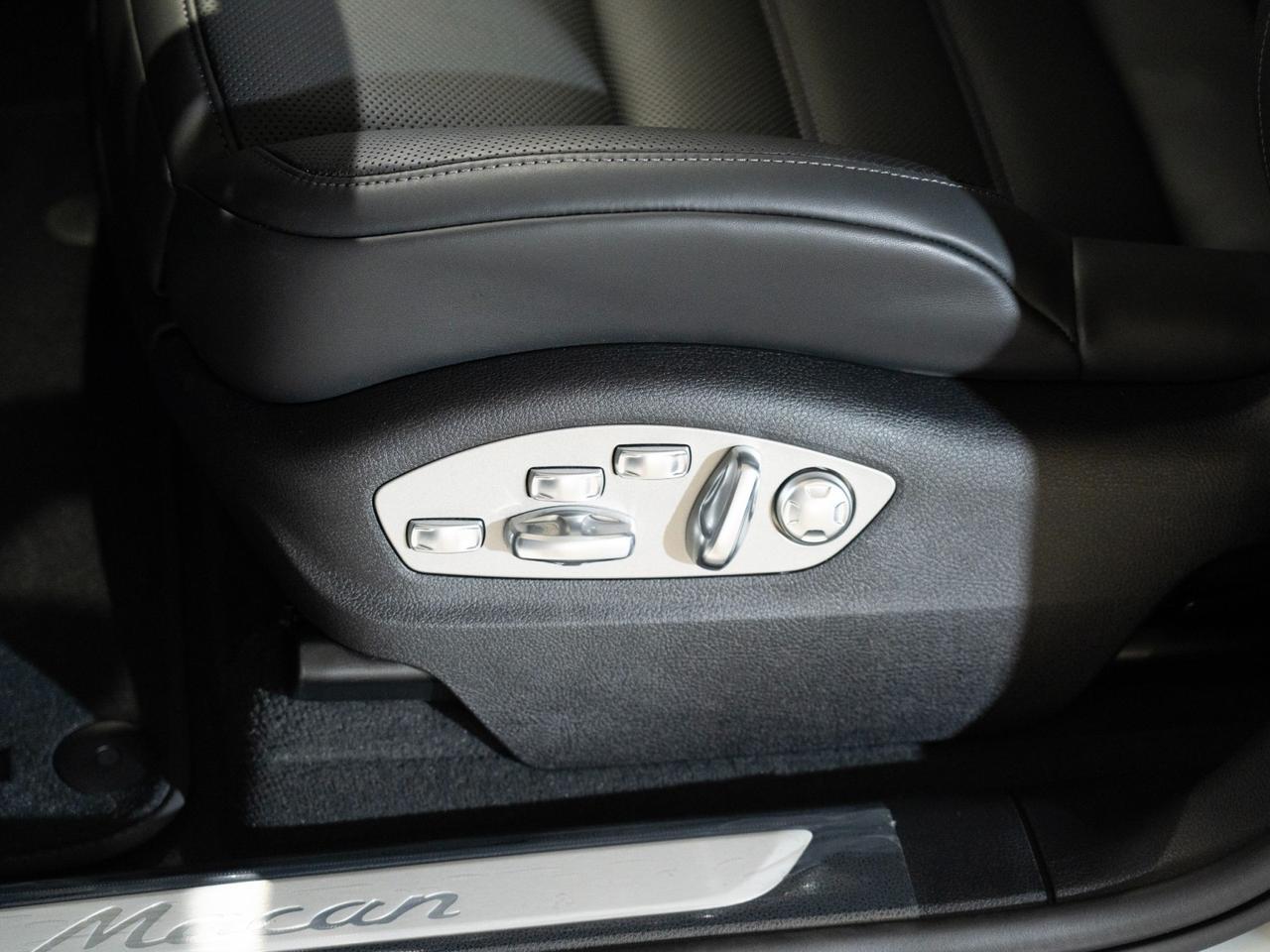 2026 Porsche Macan Pompano Beach FL