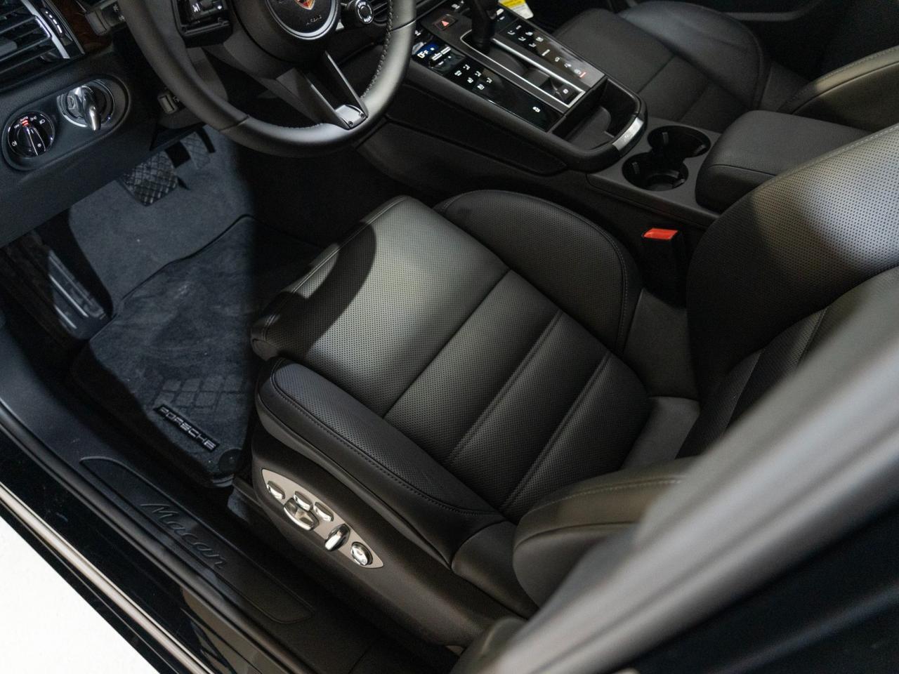 2026 Porsche Macan Pompano Beach FL
