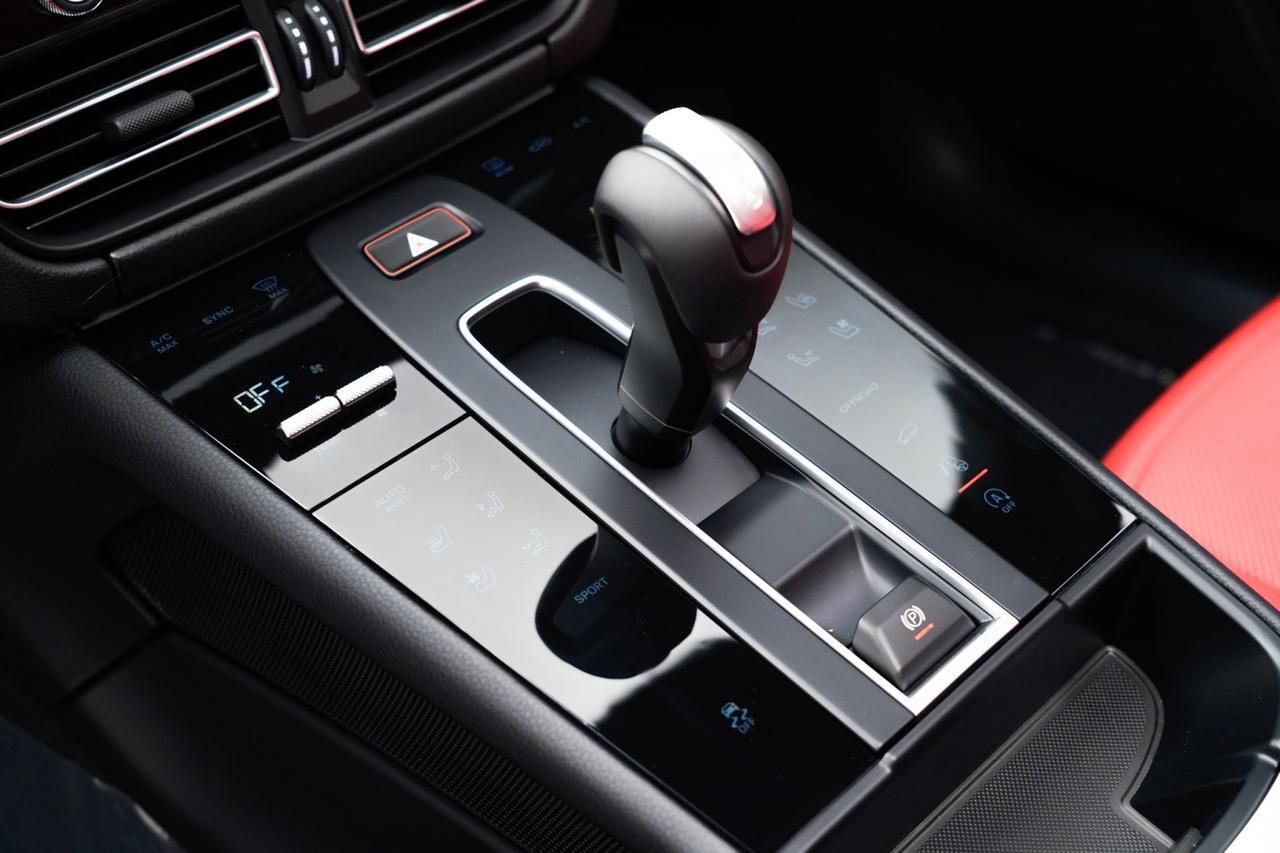 2026 Porsche Macan Pompano Beach FL