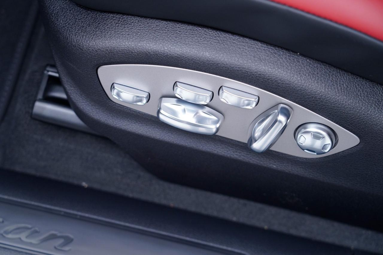 2026 Porsche Macan Pompano Beach FL