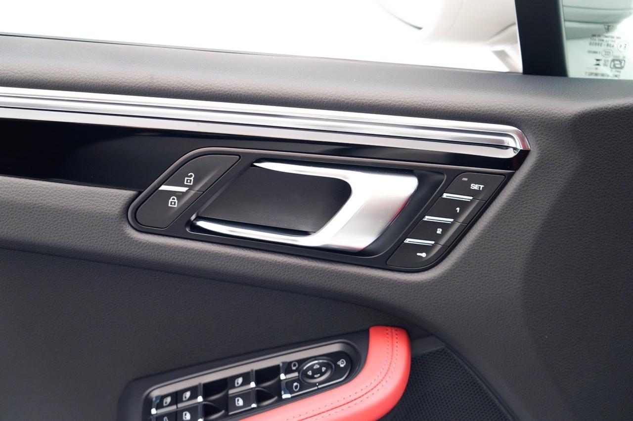 2026 Porsche Macan Pompano Beach FL