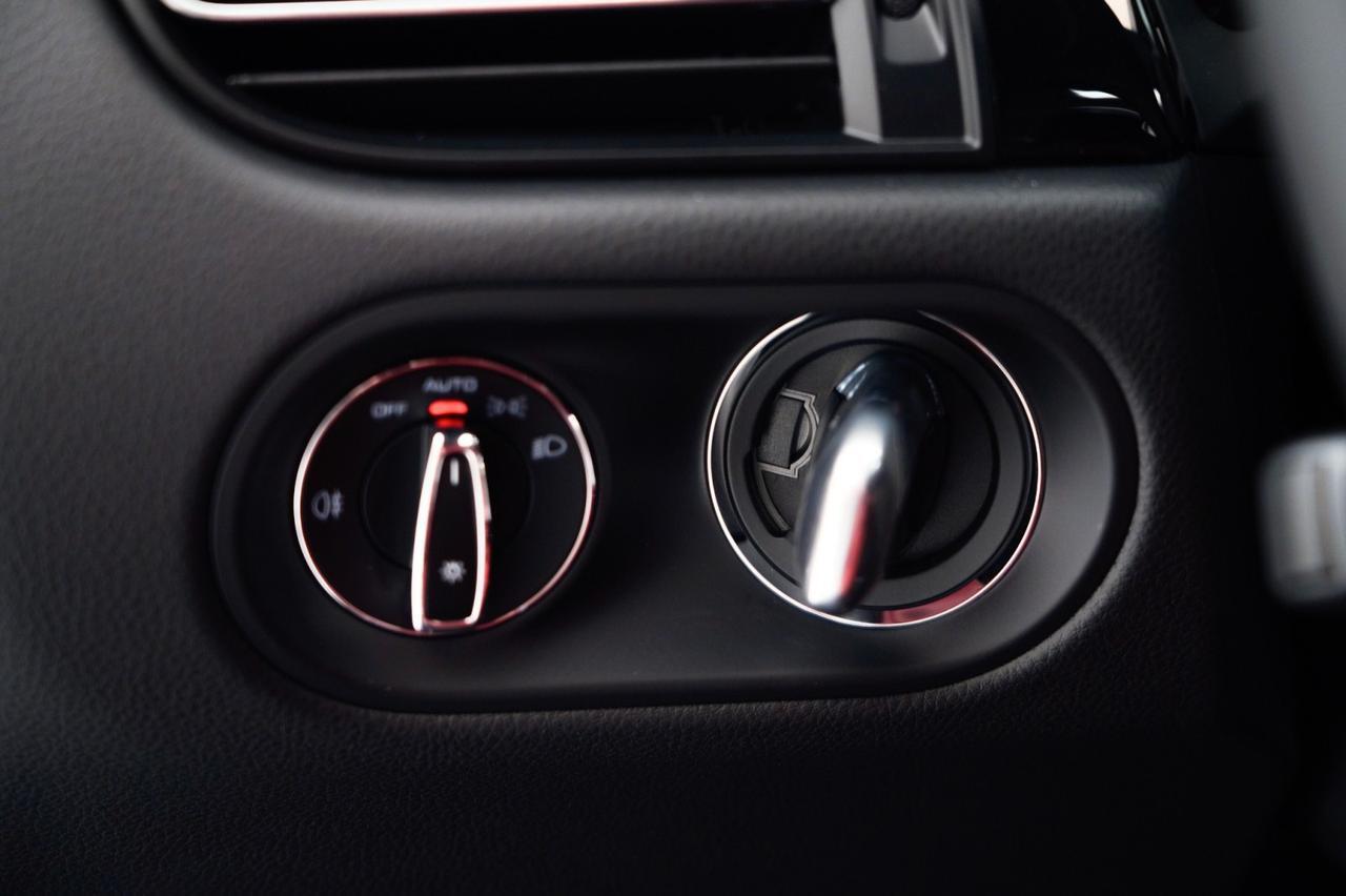 2026 Porsche Macan Pompano Beach FL