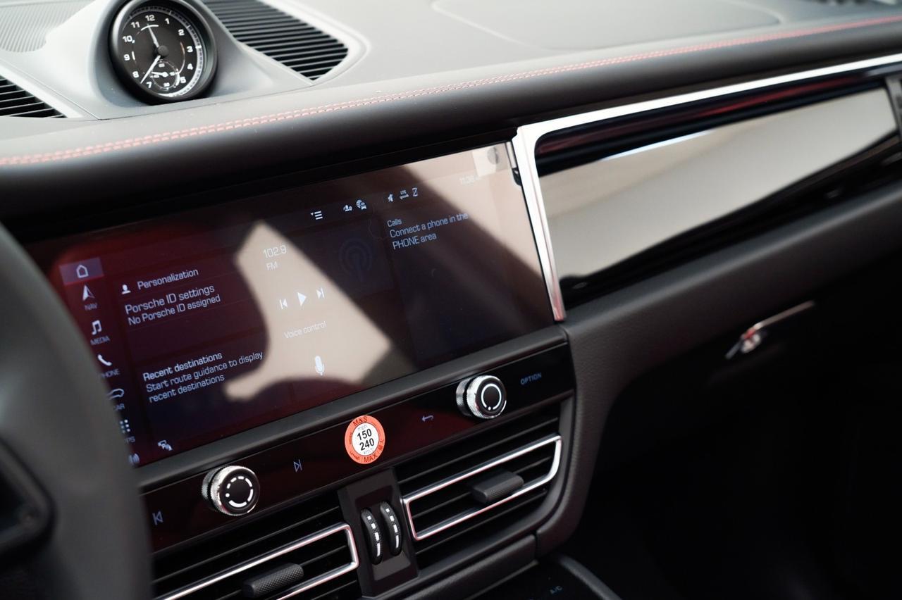 2026 Porsche Macan Pompano Beach FL