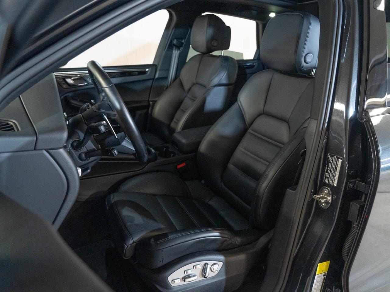 2026 Porsche Macan Pompano Beach FL