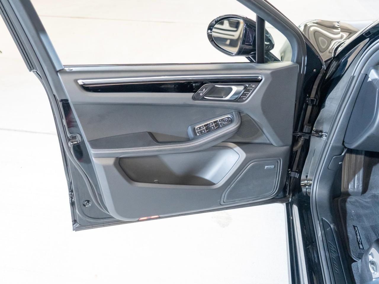 2026 Porsche Macan Pompano Beach FL