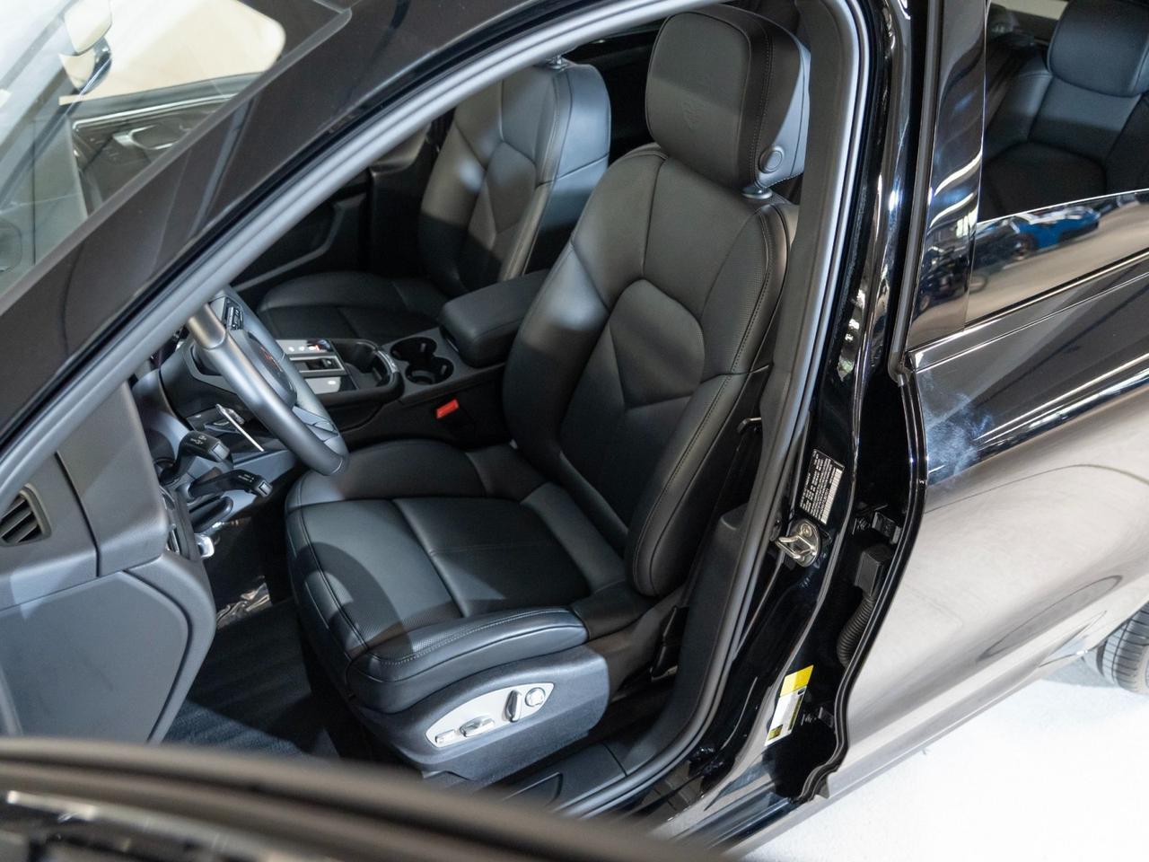 2026 Porsche Macan Pompano Beach FL