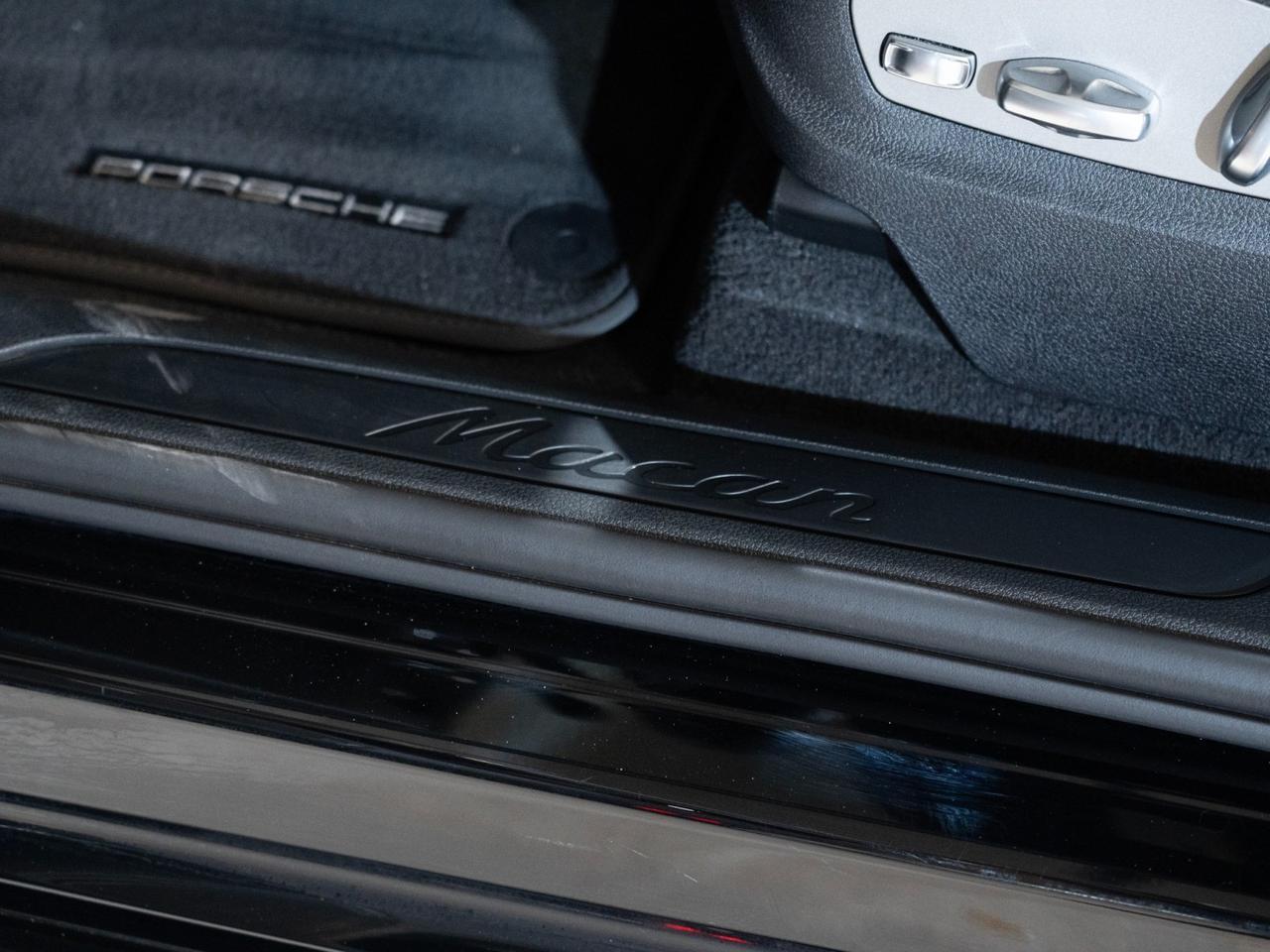 2026 Porsche Macan Pompano Beach FL