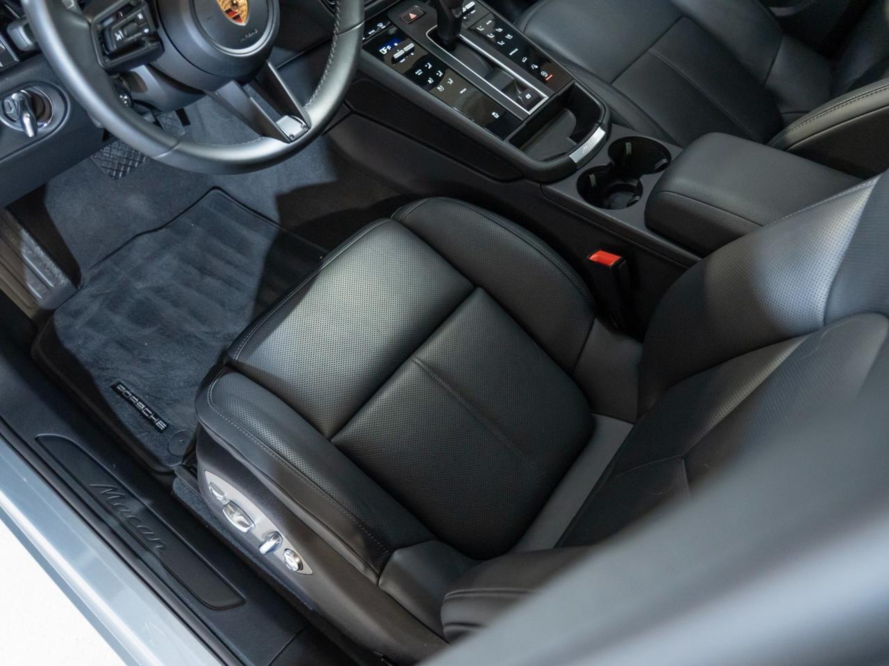 2026 Porsche Macan Pompano Beach FL