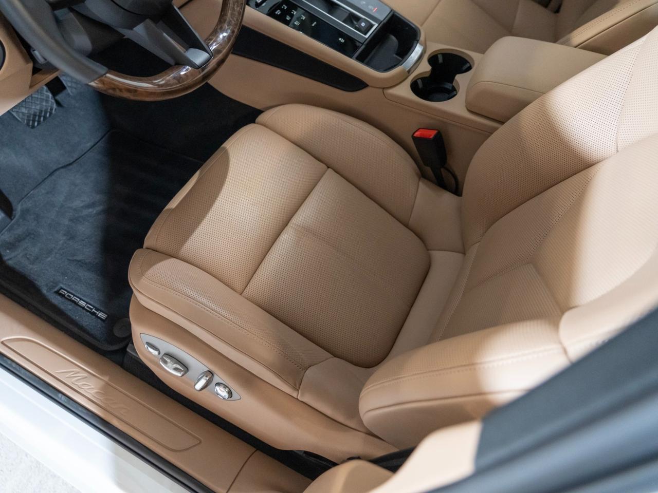 2026 Porsche Macan Pompano Beach FL