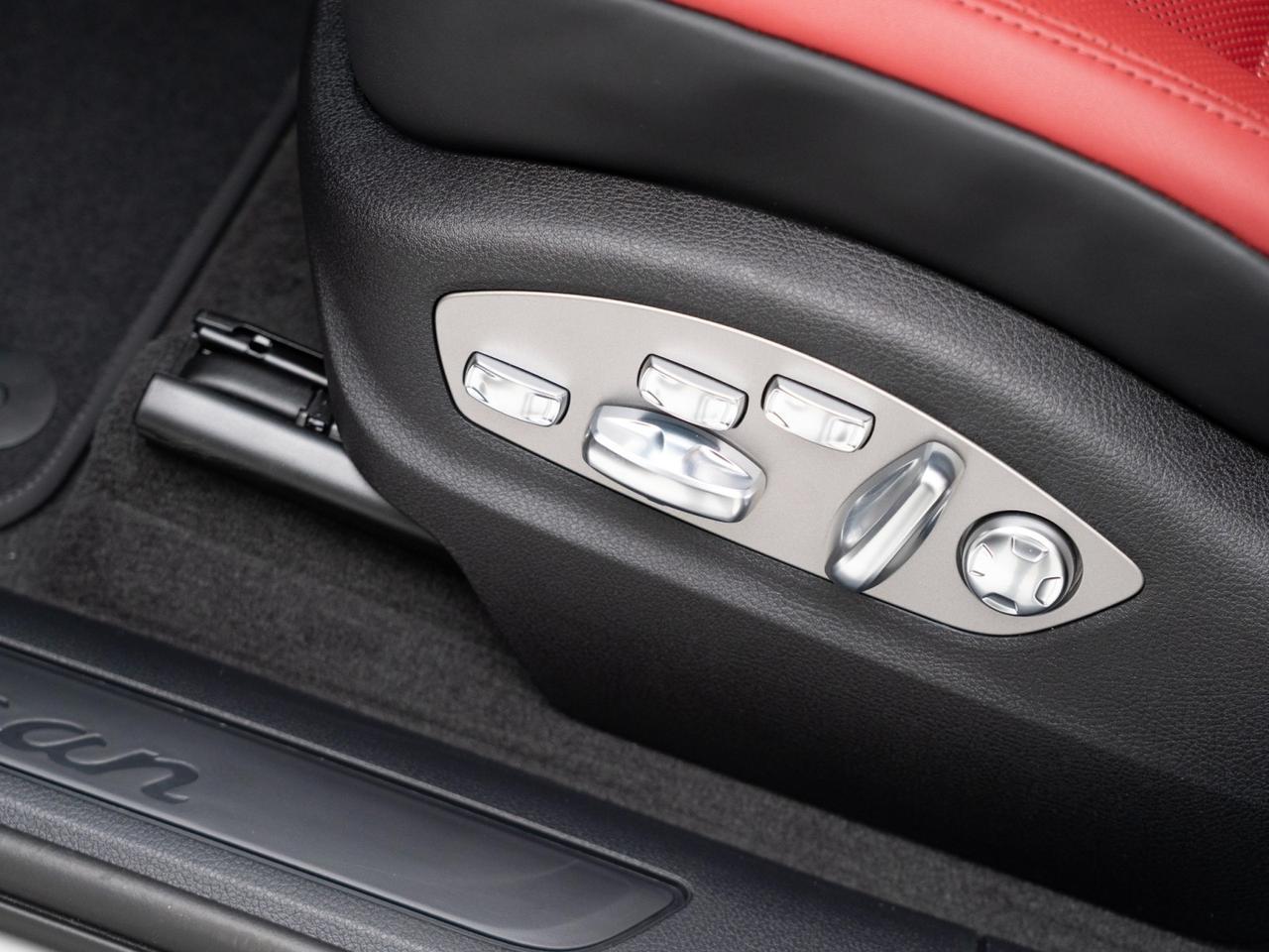 2026 Porsche Macan Pompano Beach FL