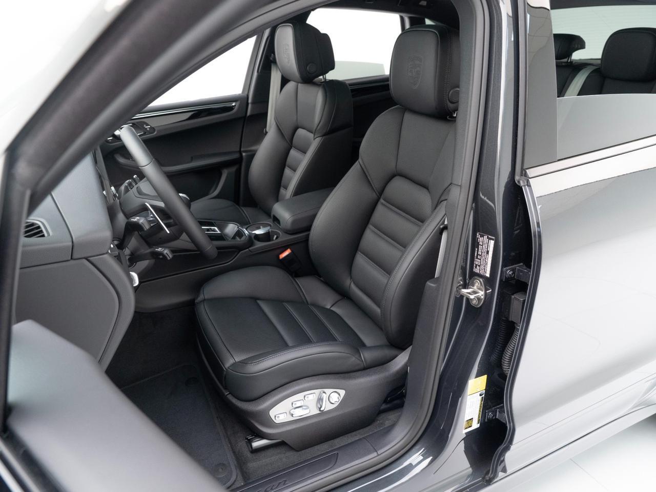 2026 Porsche Macan Pompano Beach FL