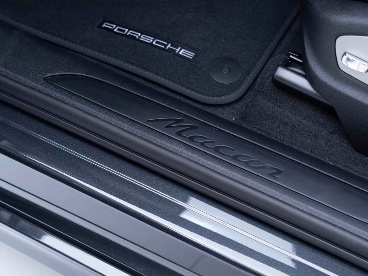 2026 Porsche Macan Pompano Beach FL