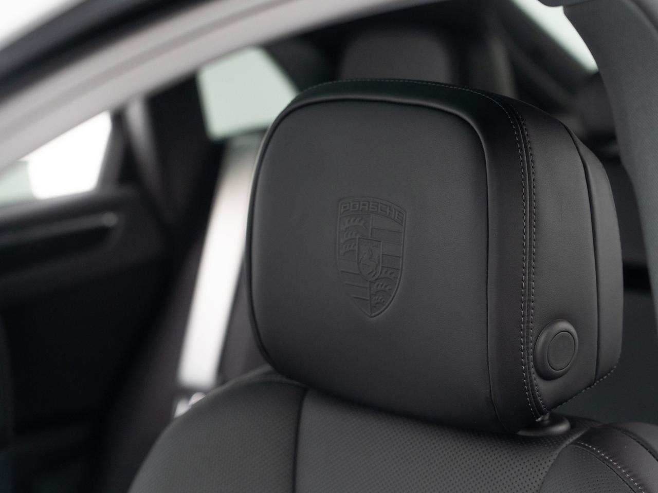 2026 Porsche Macan Pompano Beach FL