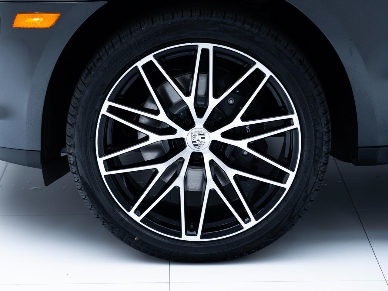 2026 Porsche Macan Pompano Beach FL