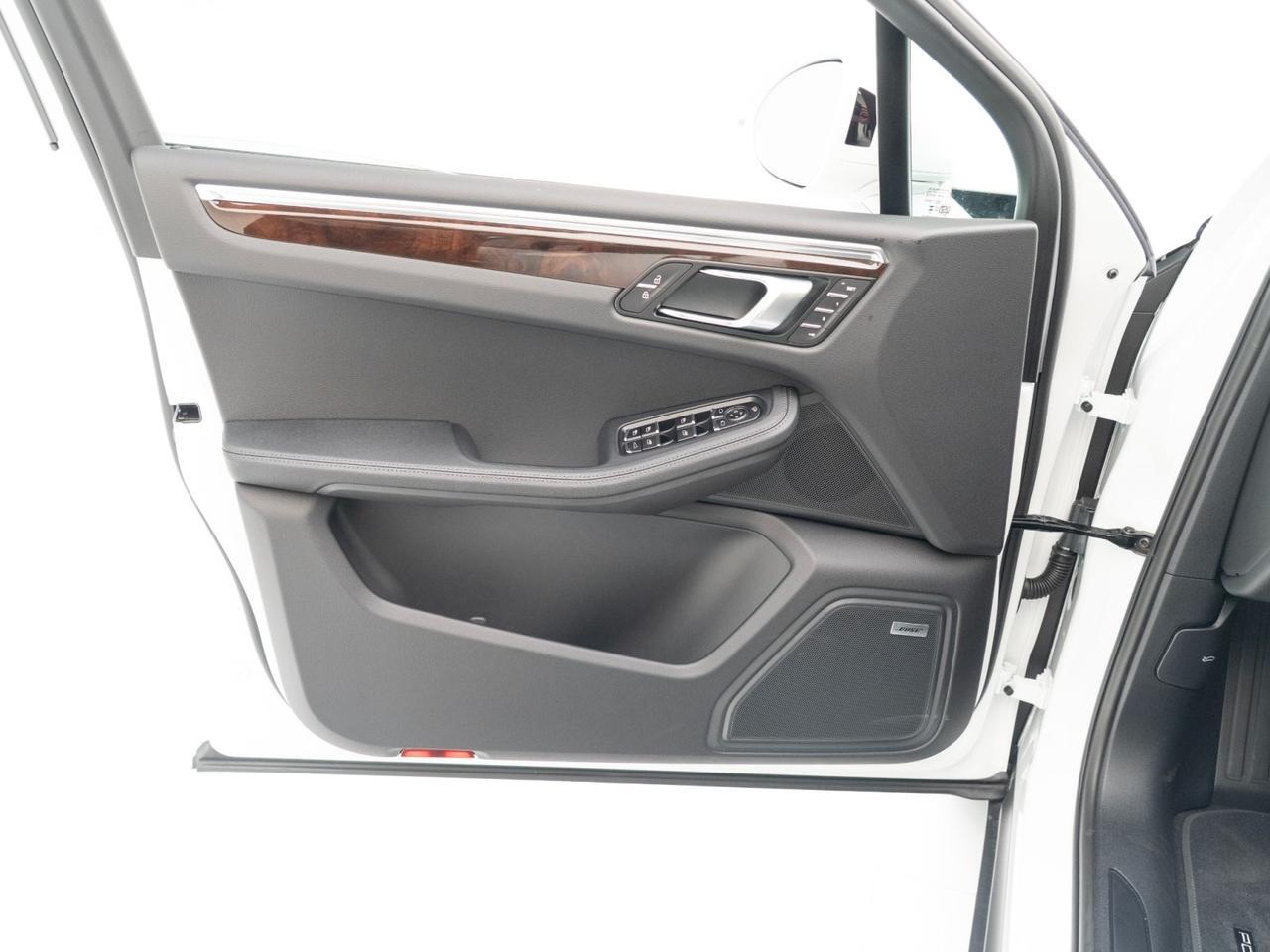 2026 Porsche Macan Pompano Beach FL