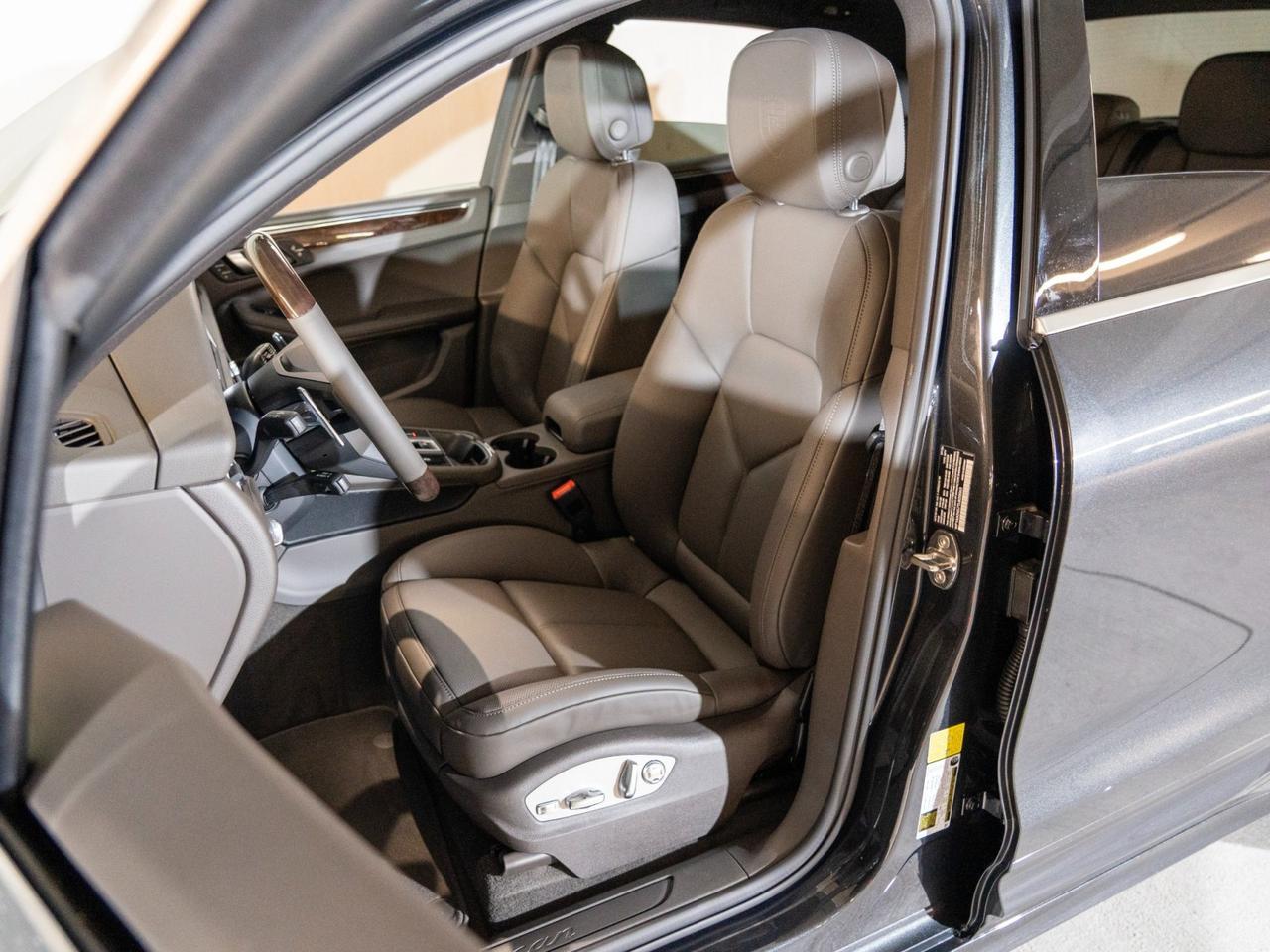 2026 Porsche Macan Pompano Beach FL