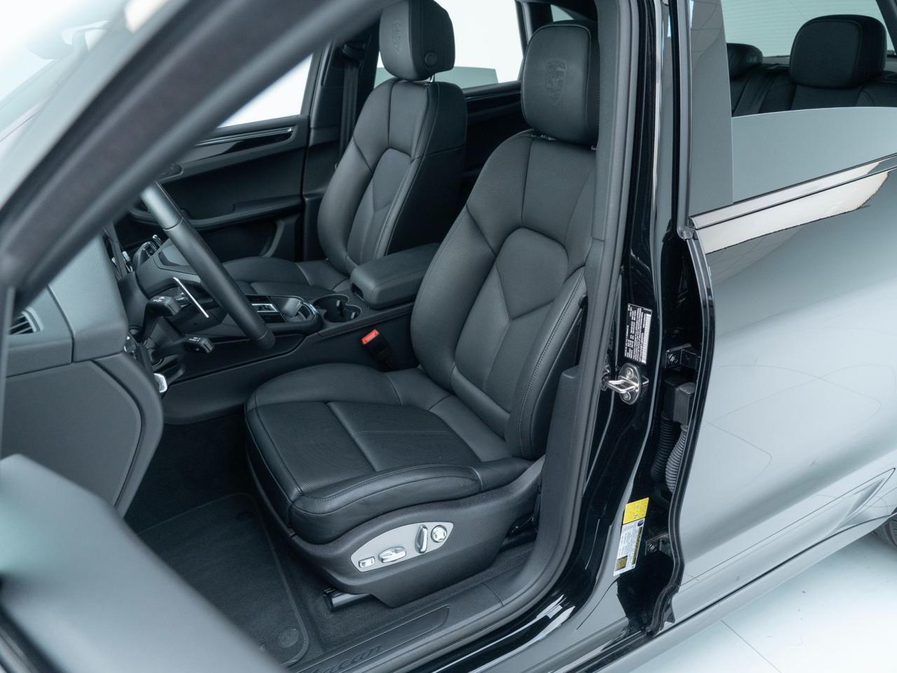 2026 Porsche Macan Pompano Beach FL