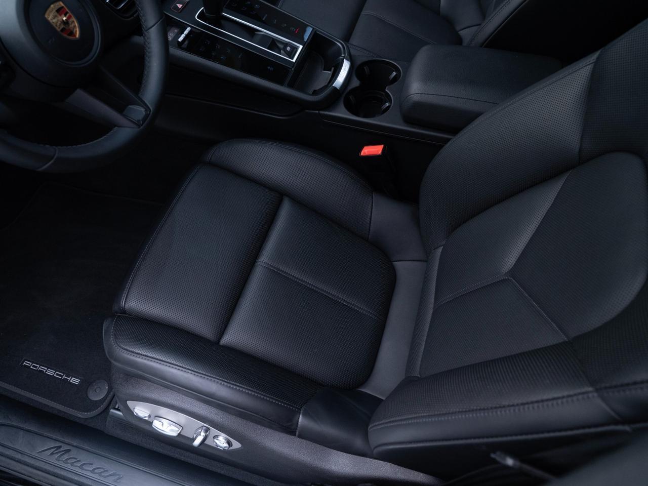2026 Porsche Macan Pompano Beach FL
