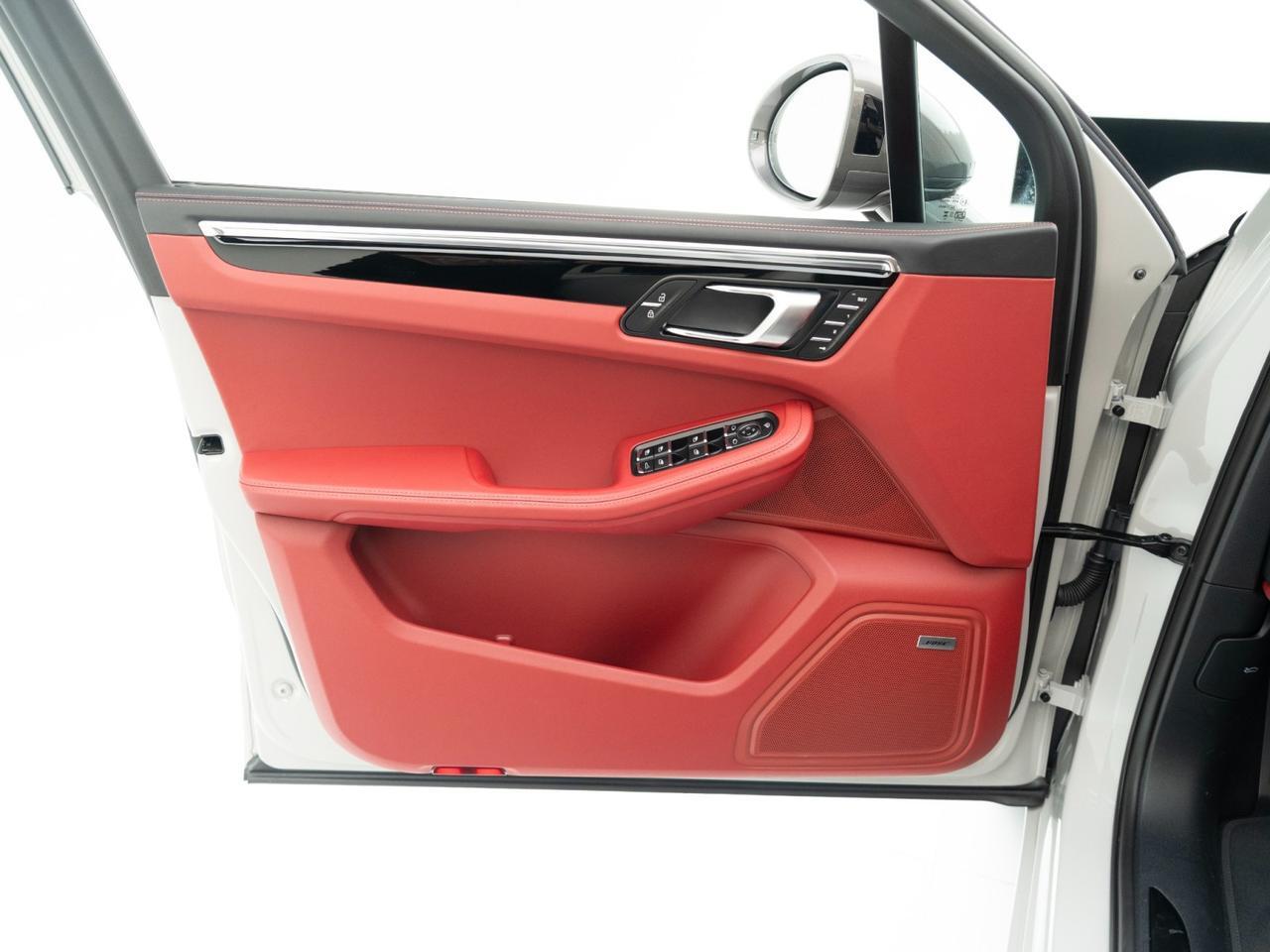 2026 Porsche Macan Pompano Beach FL