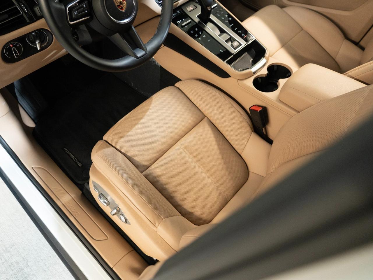 2026 Porsche Macan Pompano Beach FL