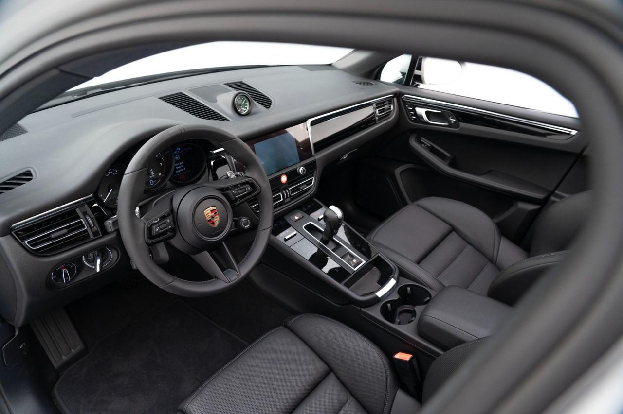 2026 Porsche Macan Pompano Beach FL