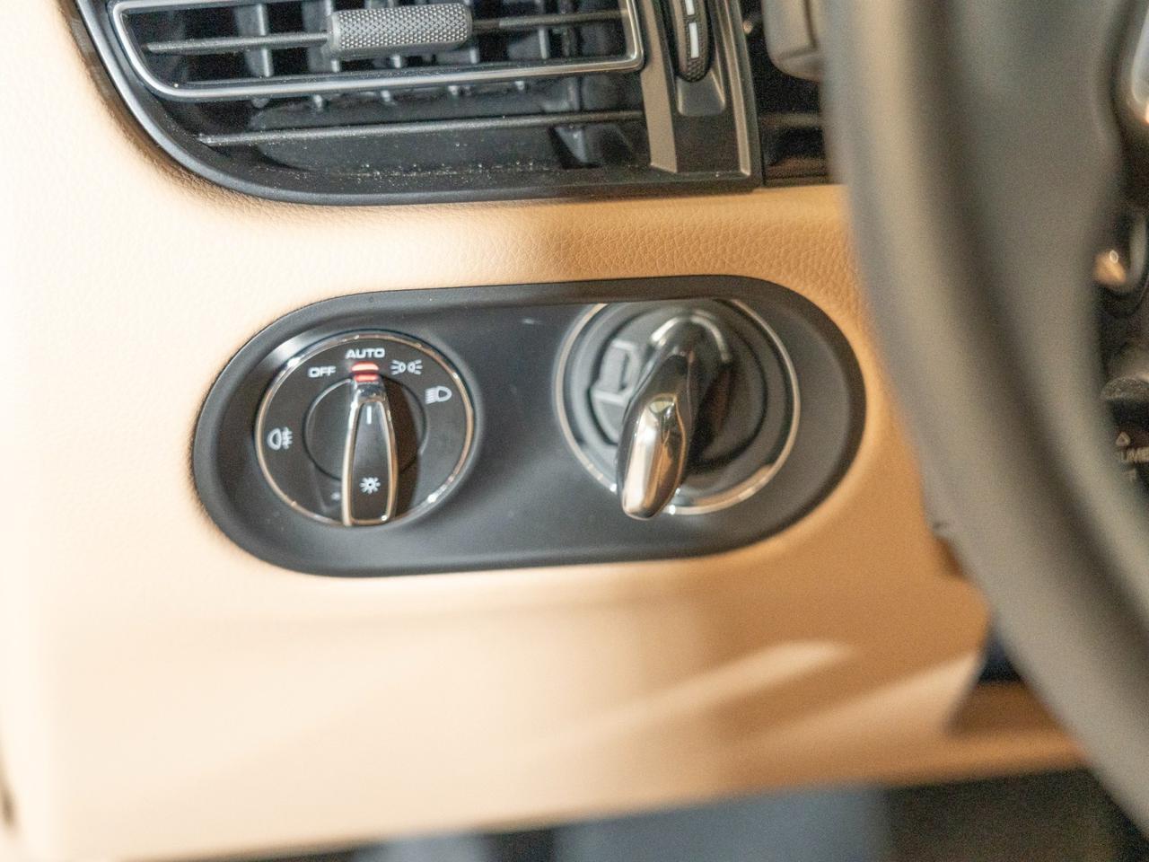 2026 Porsche Macan Pompano Beach FL
