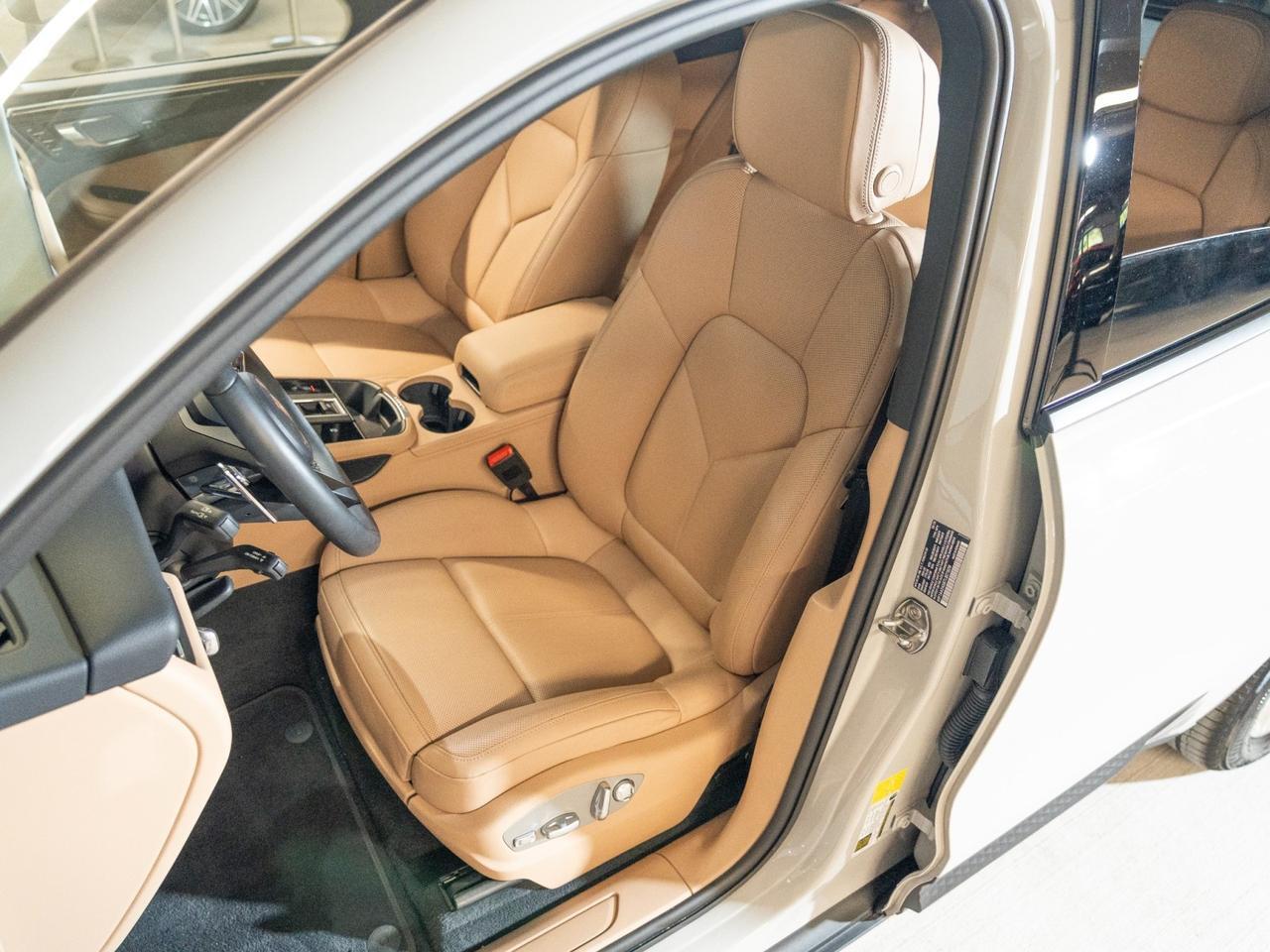2026 Porsche Macan Pompano Beach FL