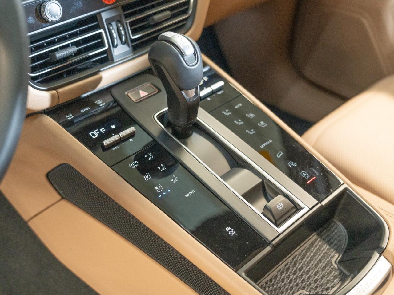 2026 Porsche Macan Pompano Beach FL