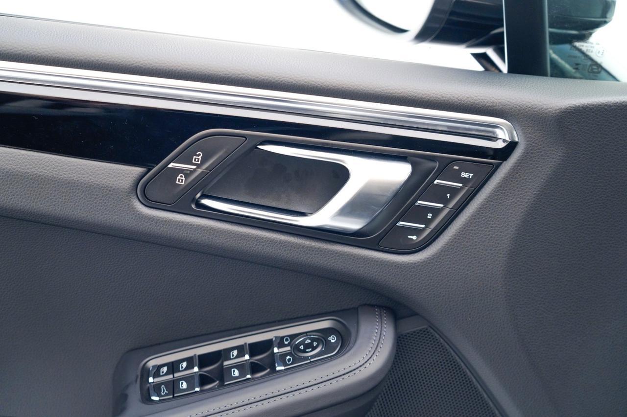 2026 Porsche Macan Pompano Beach FL