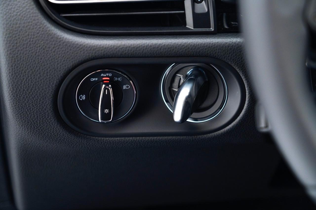 2026 Porsche Macan Pompano Beach FL