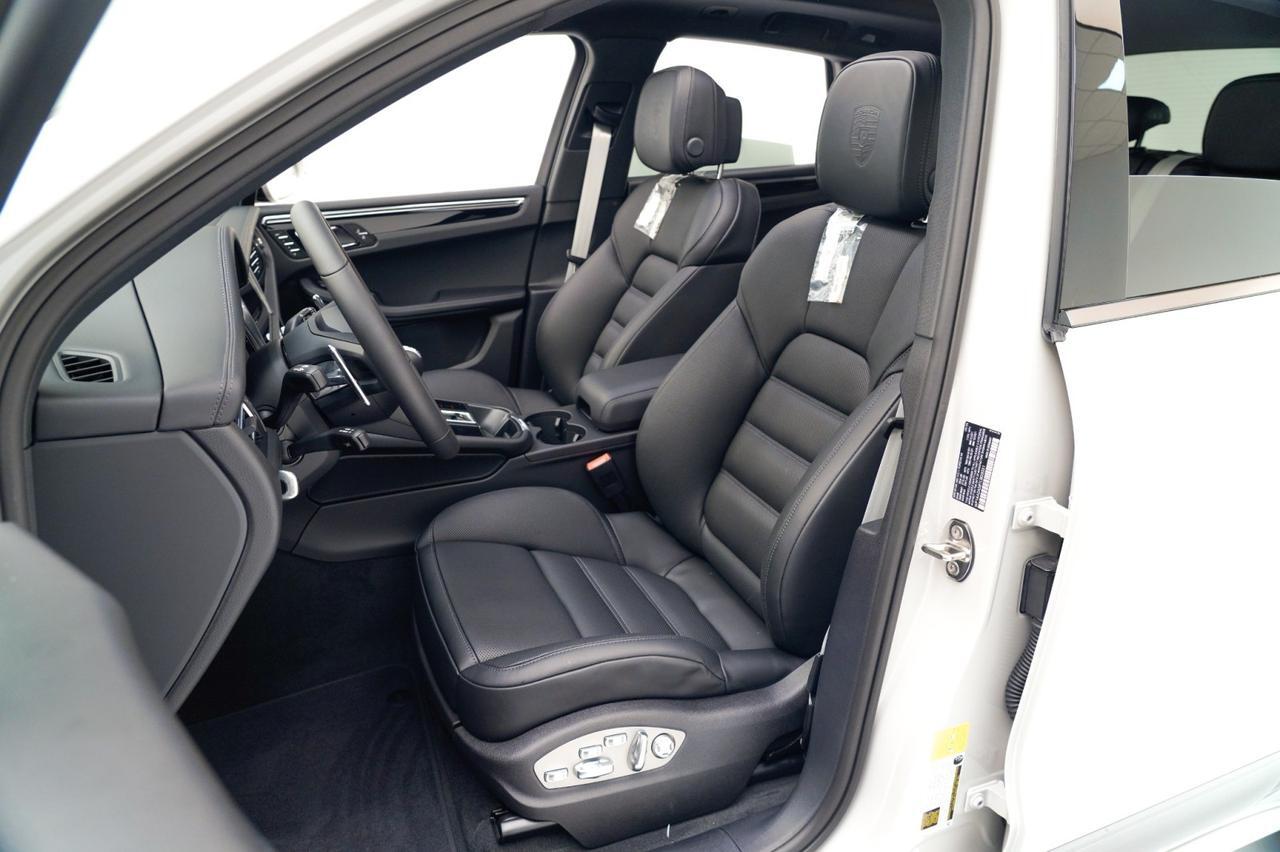 2026 Porsche Macan Pompano Beach FL