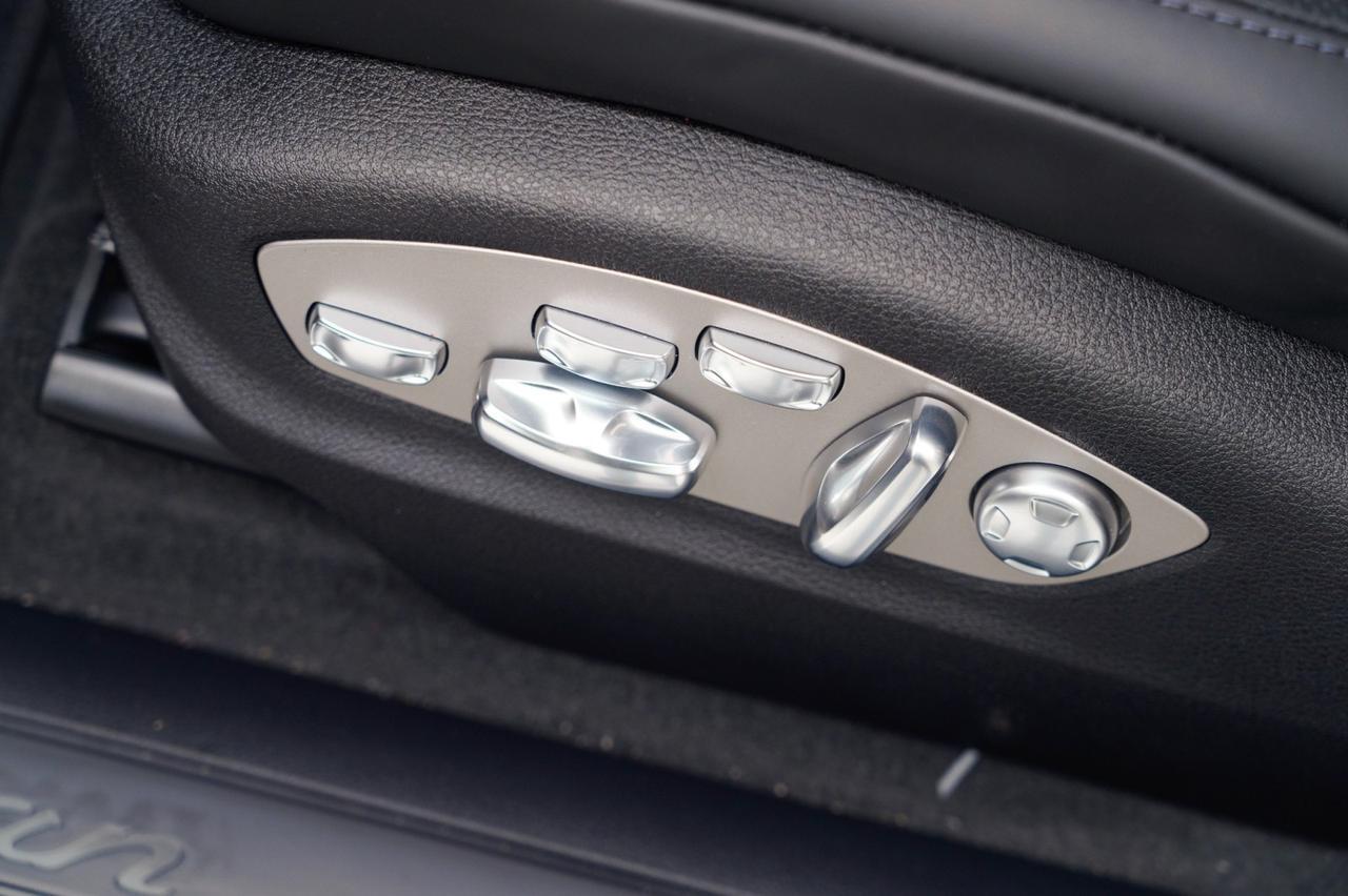 2026 Porsche Macan Pompano Beach FL