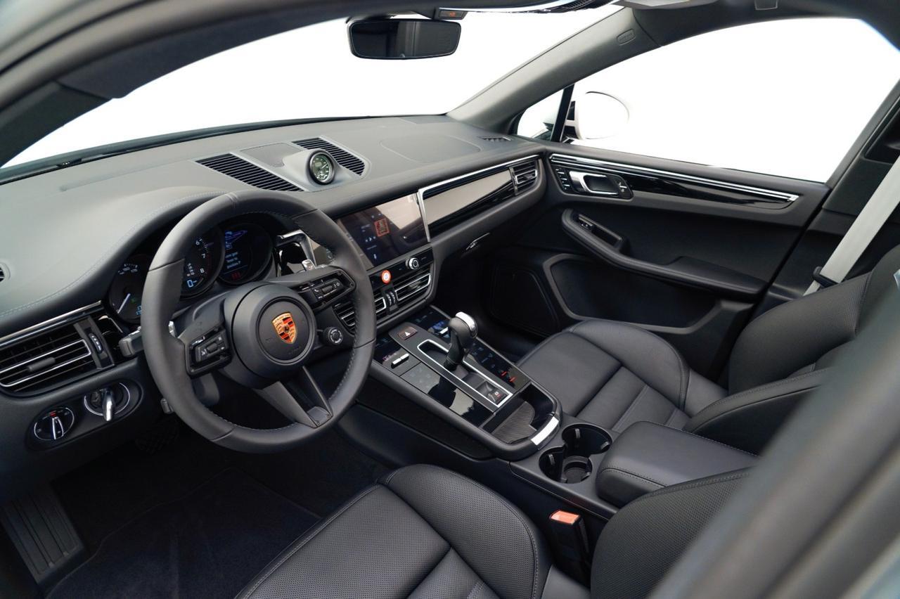 2026 Porsche Macan Pompano Beach FL