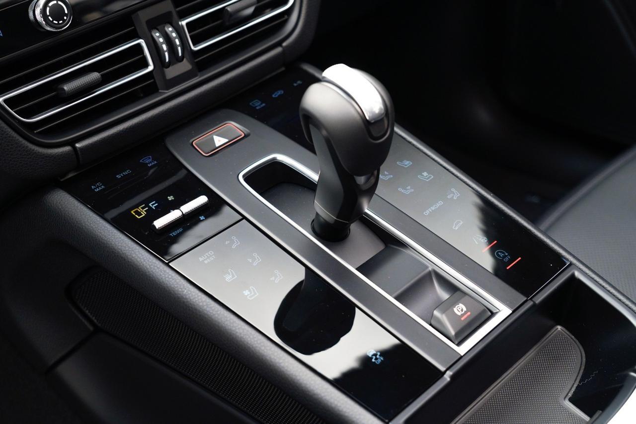 2026 Porsche Macan Pompano Beach FL