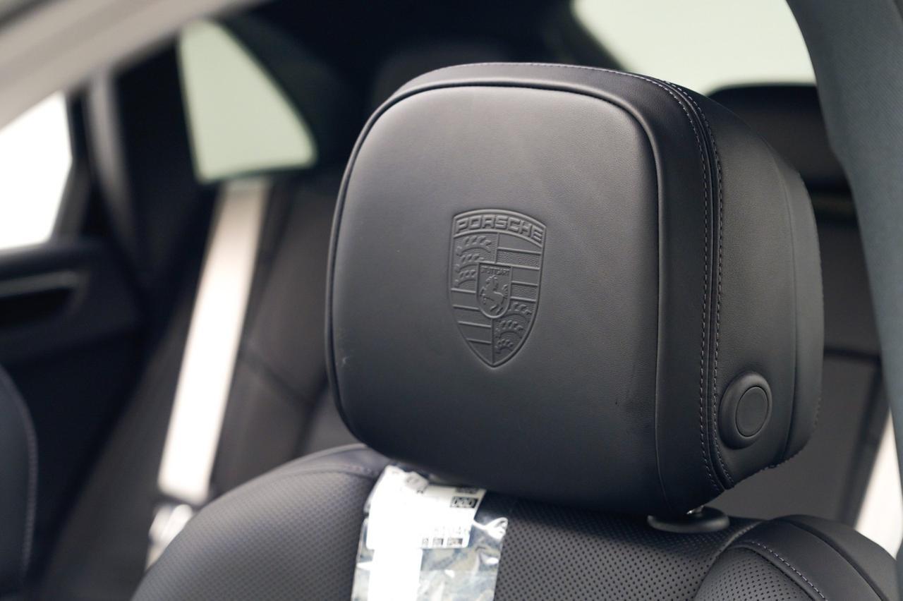 2026 Porsche Macan Pompano Beach FL