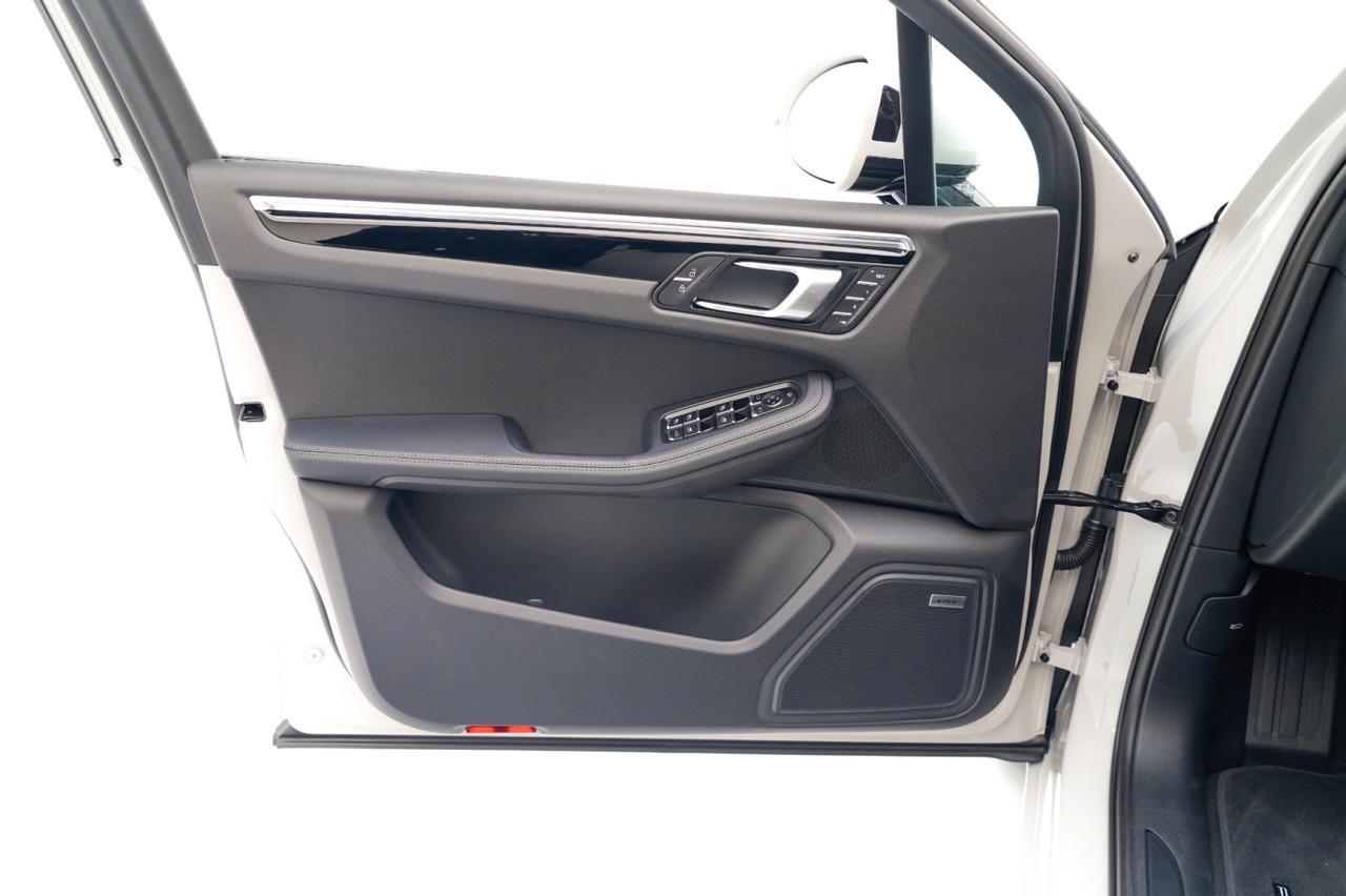 2026 Porsche Macan Pompano Beach FL